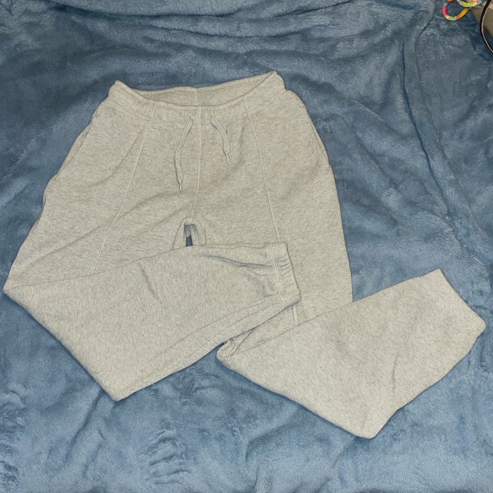 Aritzia Tna Sweatpants